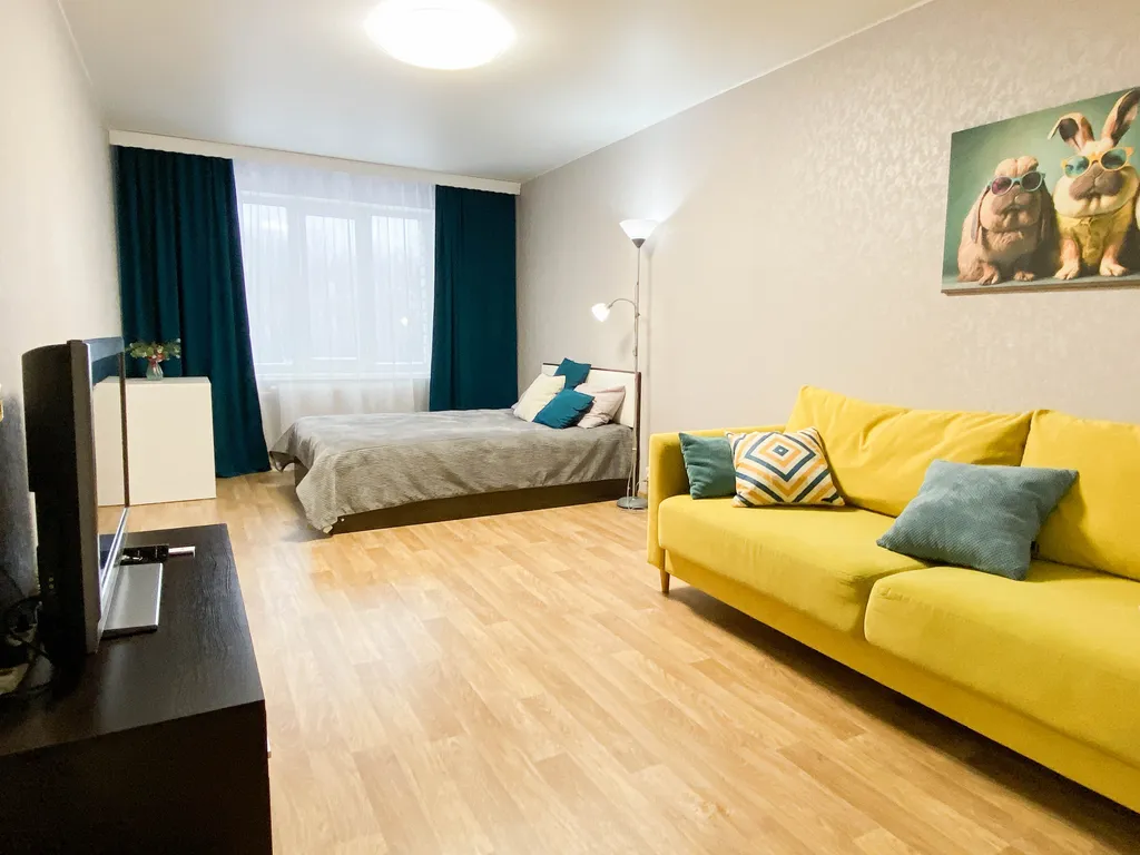 Стильная просторная квартира с модными кроликами в Орбите — аренда посуточно в Сыктывкар