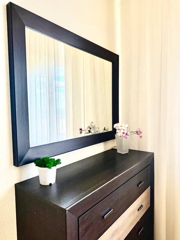 Шикарная квартира с водой в Новострое Панфилова Больница Вишневского