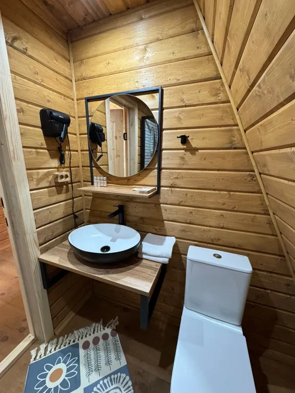 Коттедж Маленький домик в глэмпинге эко-ферма Гуляй поле — Сочи