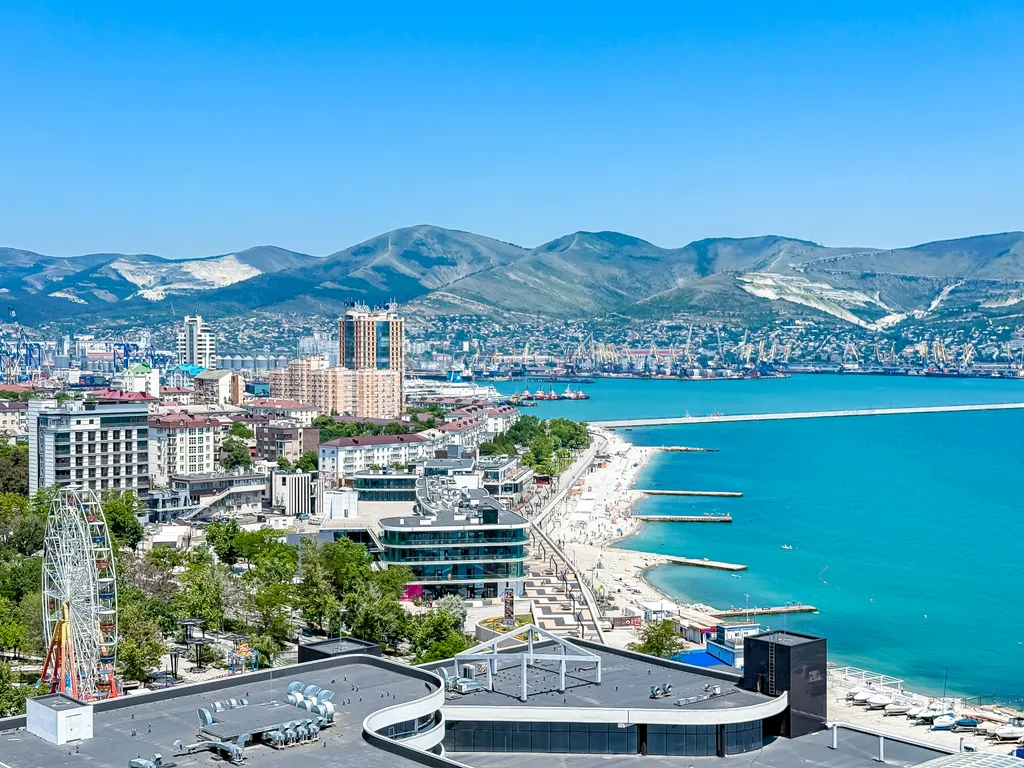 Трехкомнатная дизайнерская квартира в самом центре города