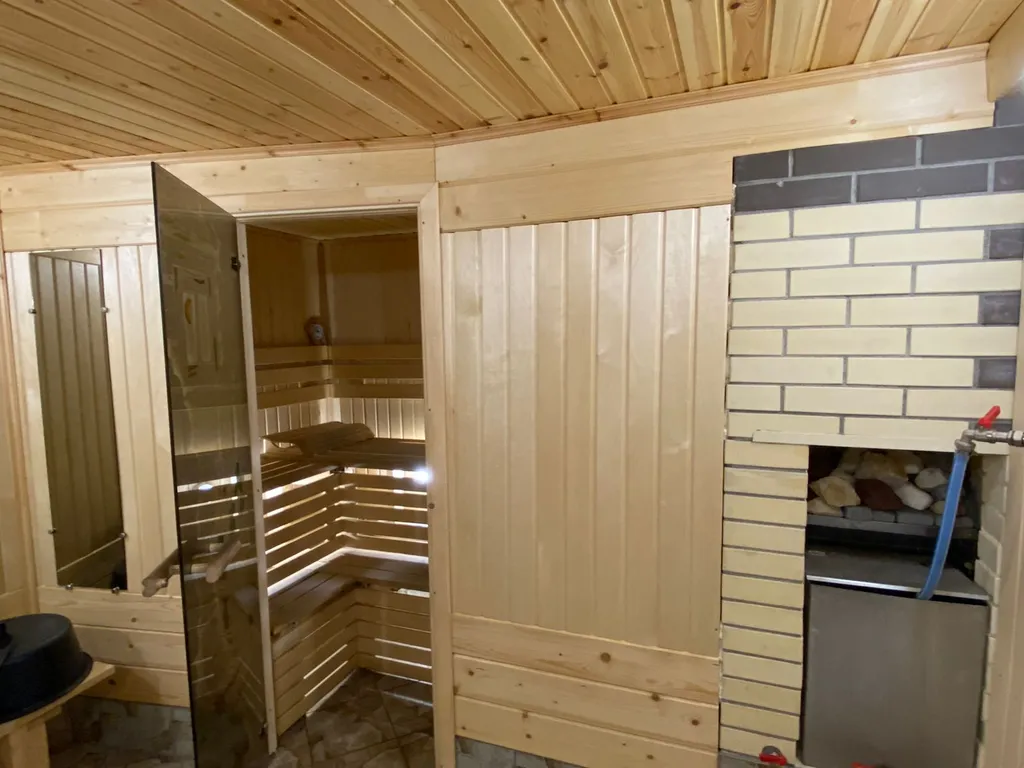 Коттедж 2-комнатный Дом — Деревянное