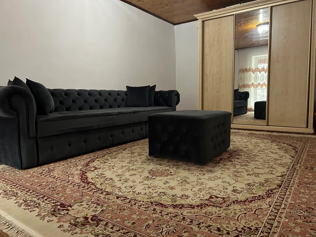 Большой уютный дом