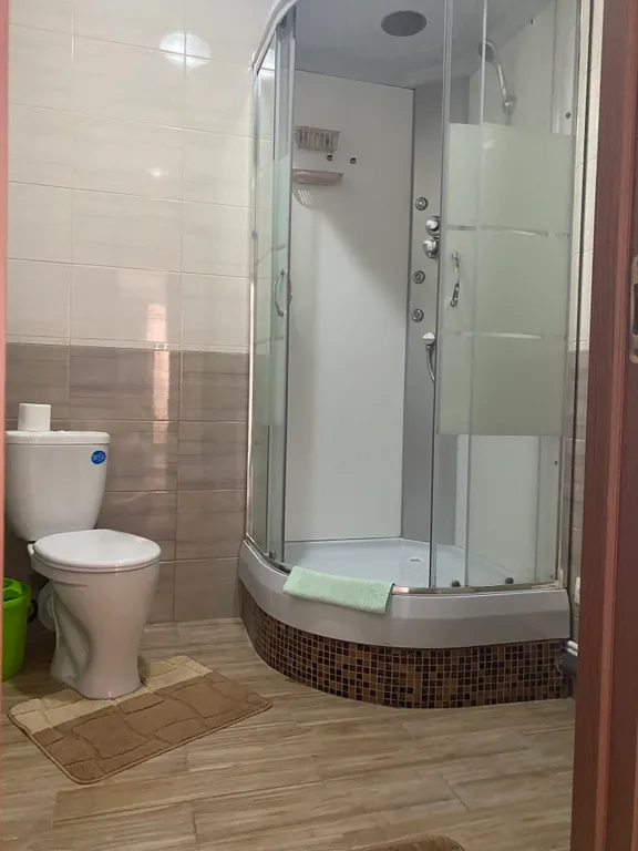 Квартира с балконом с видом на лес