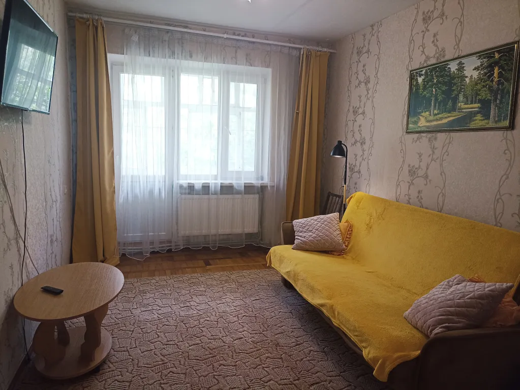 Квартира рядом с парком и морем — аренда посуточно в Гаспра