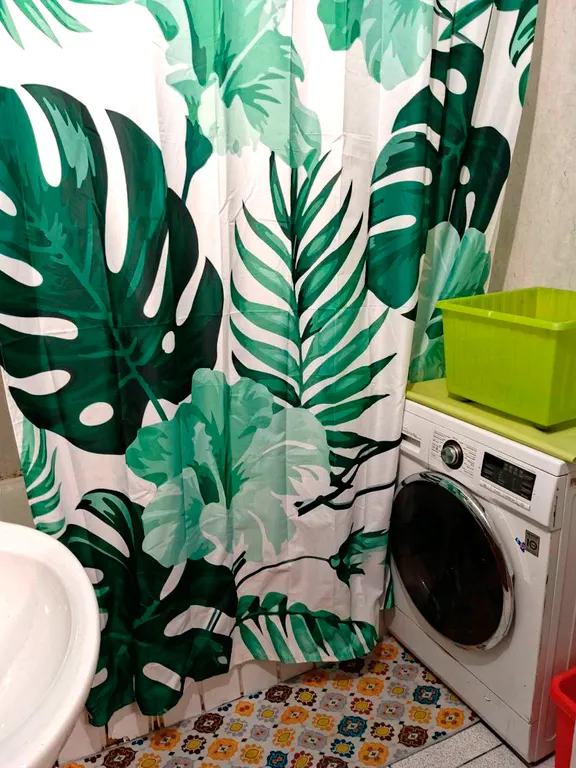 Комната с видом на храм, госпитель Бурденко, микрорайон Купавна