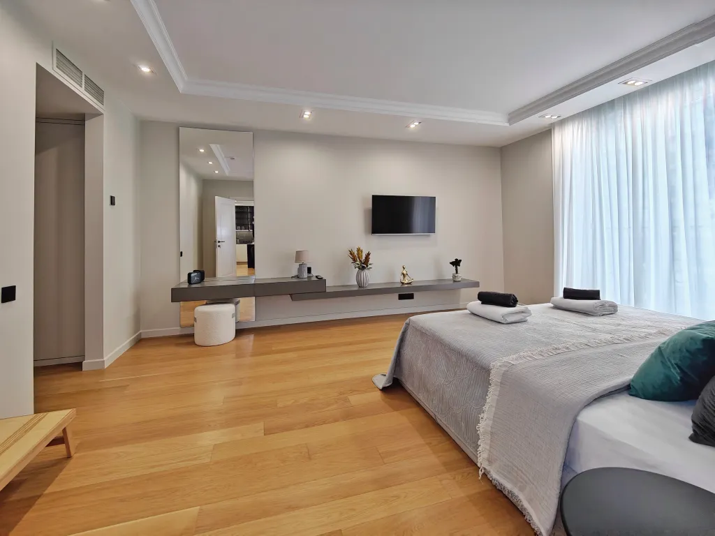 Шикарная видовая квартира в Граф Толстой