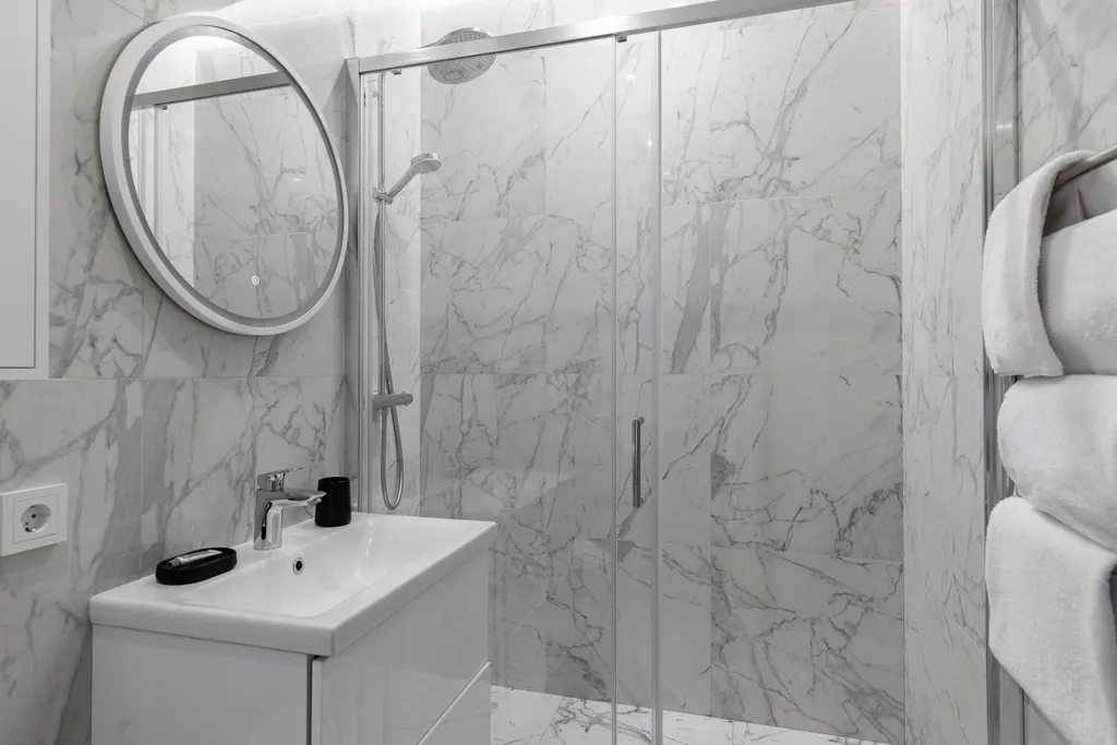 Охта Сьют 23