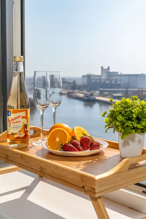 Студия с душой и видом на Дон из окна спальни