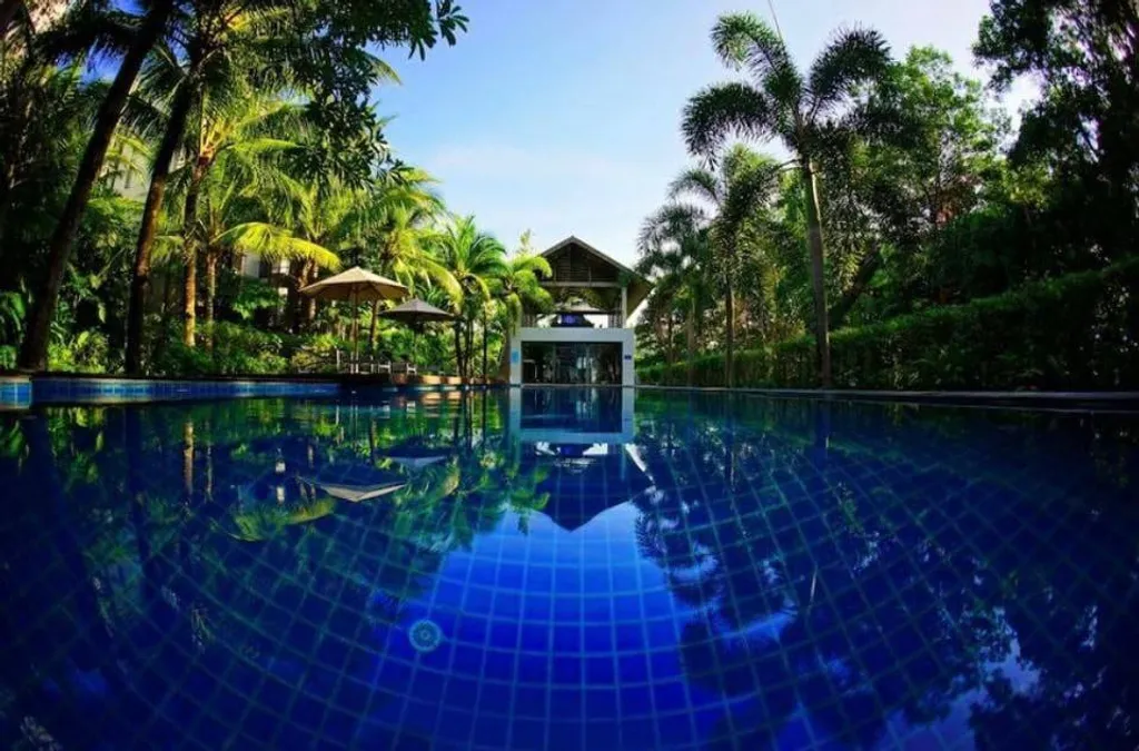 Апартамент (140м2) 2 спальни в 200-х метрах от моря