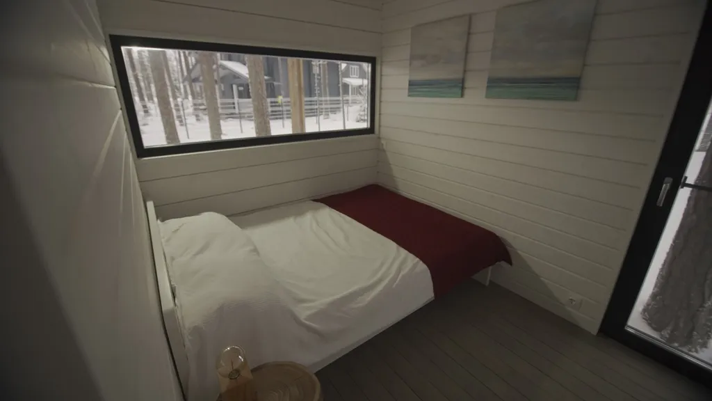 Коттедж под соснами