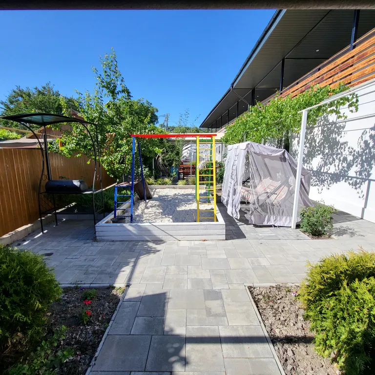 №11 2-х комнатный номер на первом этаже