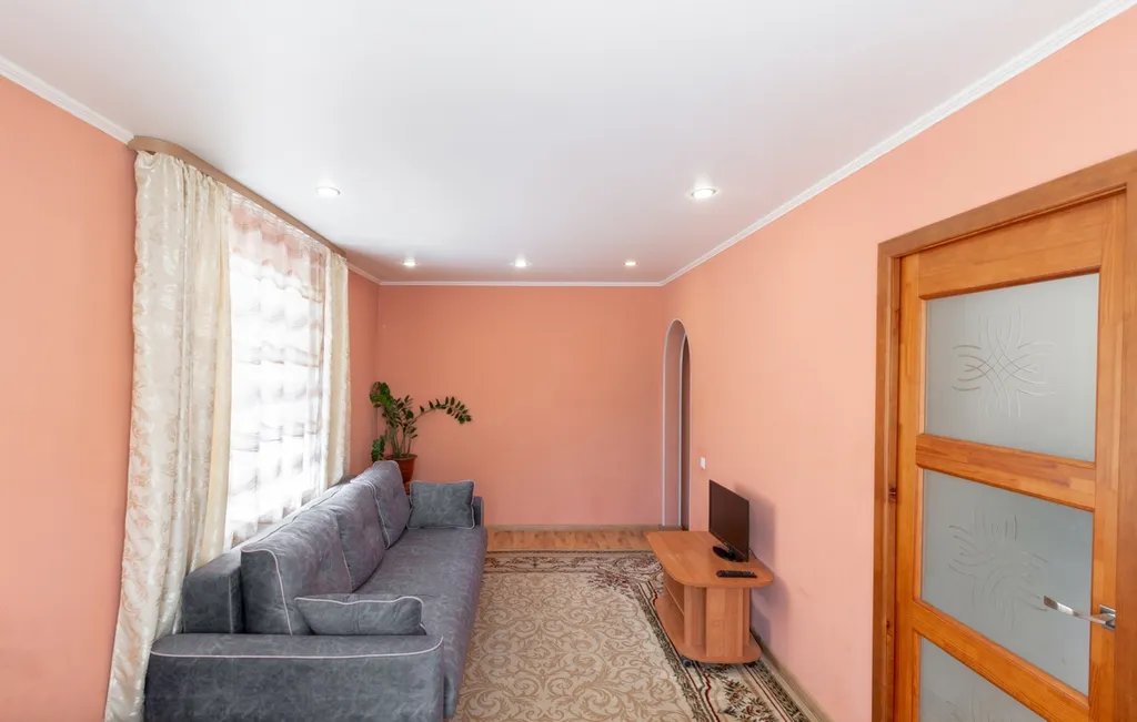 Уютная квартира рядов с жд вокзалом