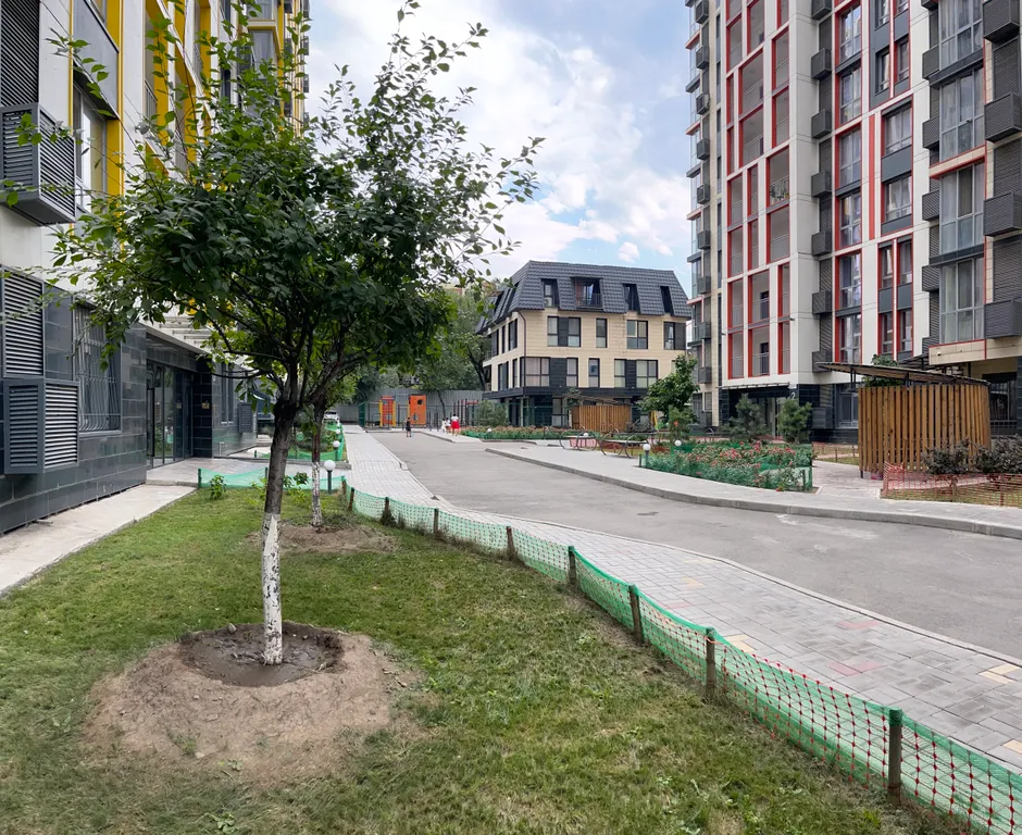 Квартира ЖК «Раимбек резиденс» метро, центр города & питьевая вода подарок — Алматы