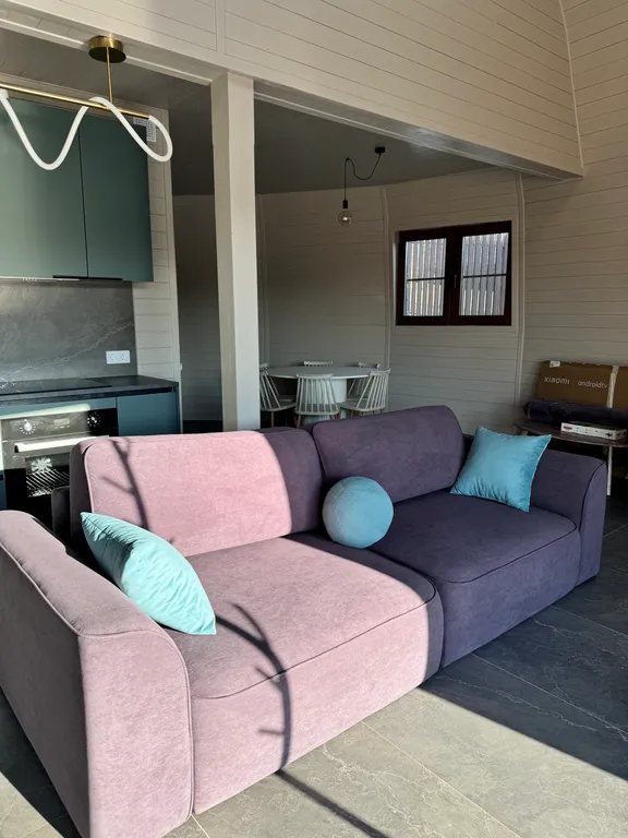 Дом-сфера на первой линии озера