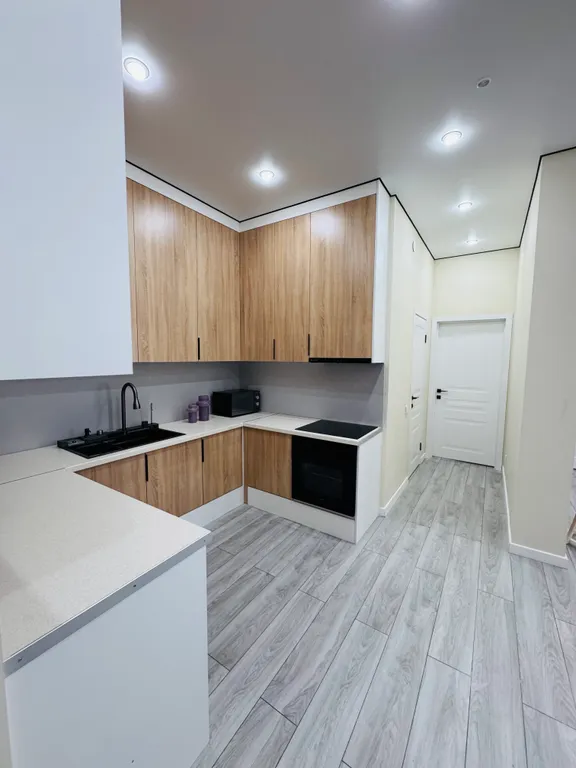 Просторный апартамент в центре Алматы Mega park