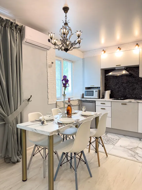 Апартаменты -окно в историю