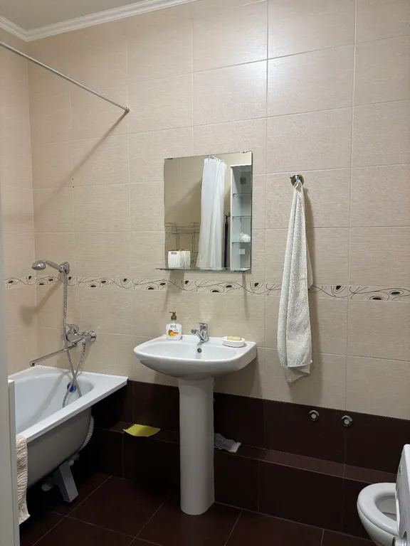 Квартира 1-к.квартира 50м² ул.Сибгата Хакима 42 — Казань