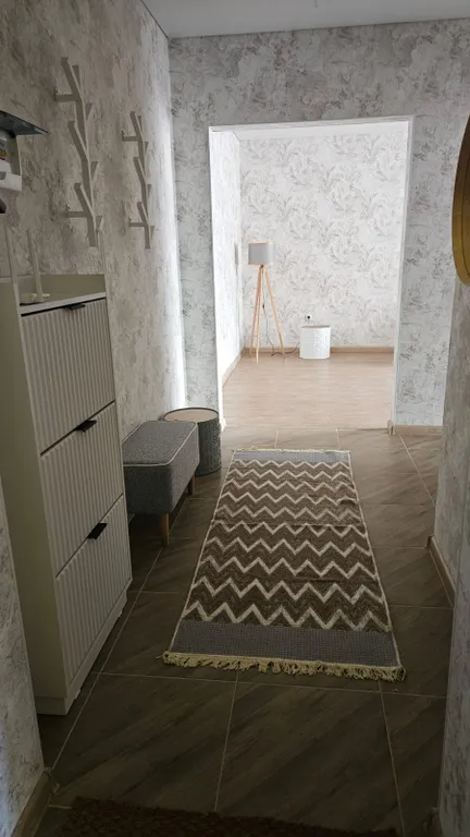 Просторная квартира в новом доме с новой мебелью