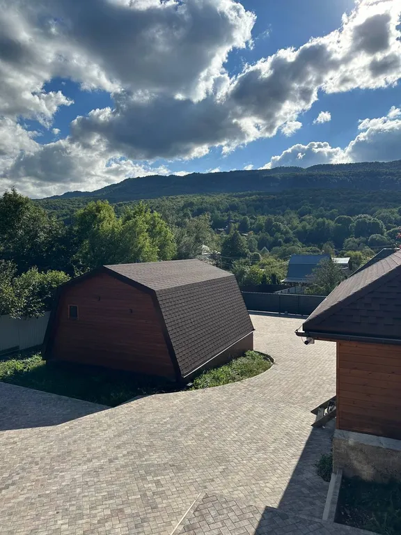 Коттедж Коттедж Шале с 1 спальней, кухня-гостиная с диваном и ванной комнатой — Мезмай