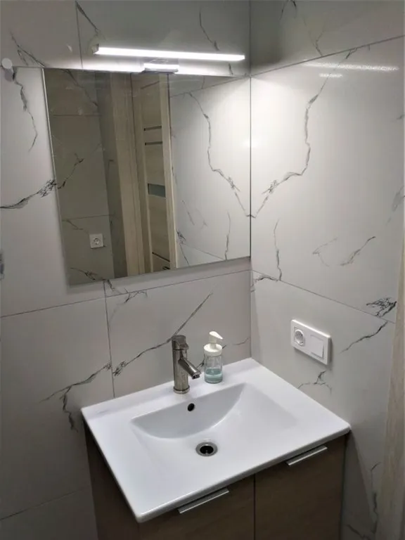 RentHome студия Горчица на Южном шоссе у ТЦ Амбар