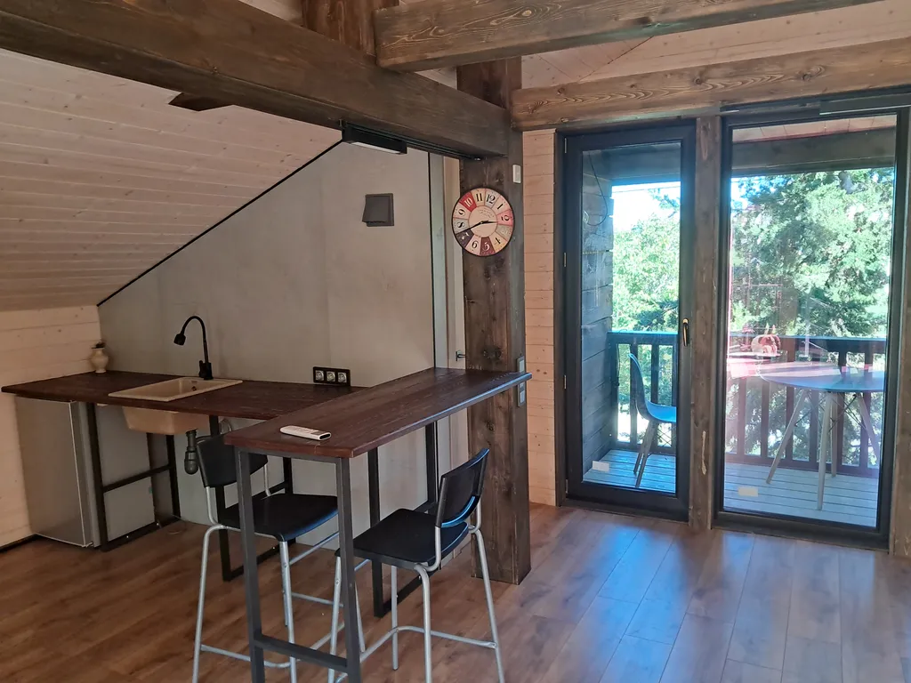 Уютный дом в байдарской долине