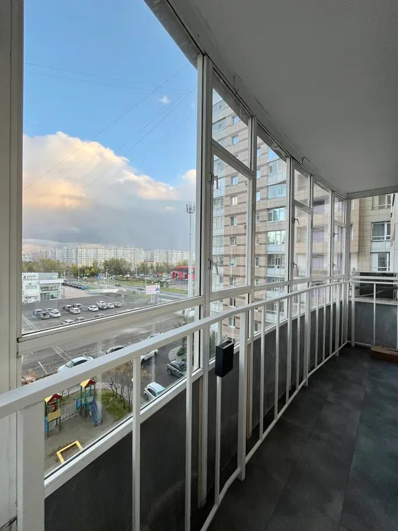 Дизайнерская квартира на Взлетке рядом с торговым центром Планета