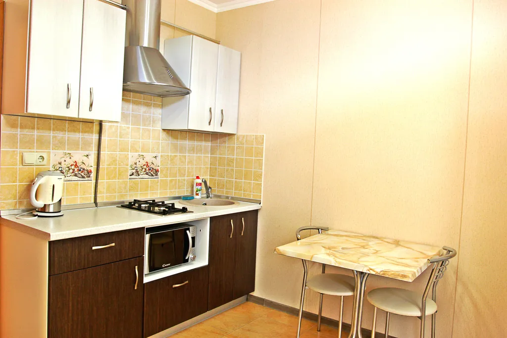 Дом с бассейном