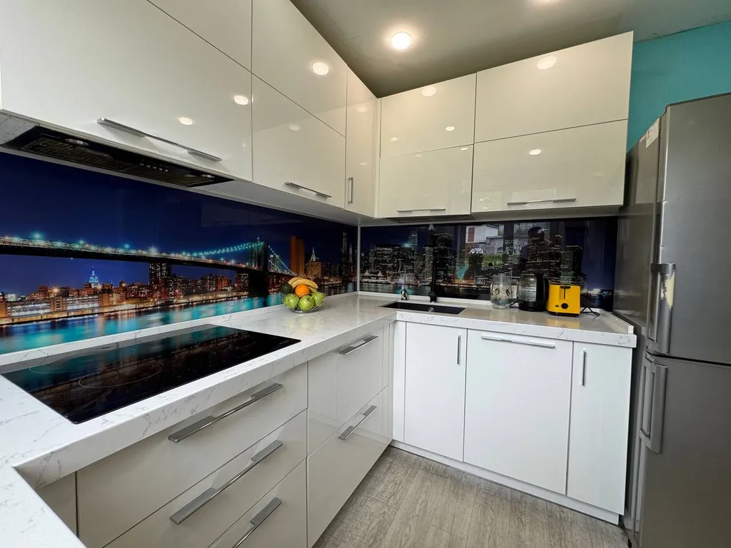 Большая квартира у моря на Русском острове