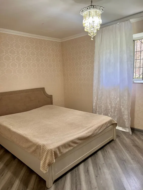 3-комнатная квартира в центре Сухума