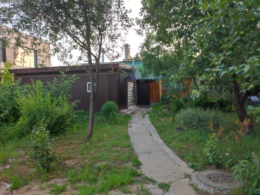 Дом для 15 человек и 10 автомобилей