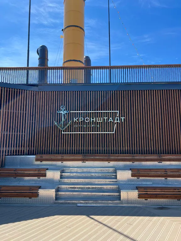 Квартира Квартира Душевная студия - мансарда в центре Ломоносова — Ломоносов