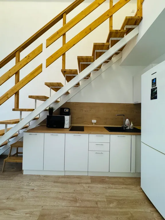 Двухуровневая квартира рядом с набережной и цирком