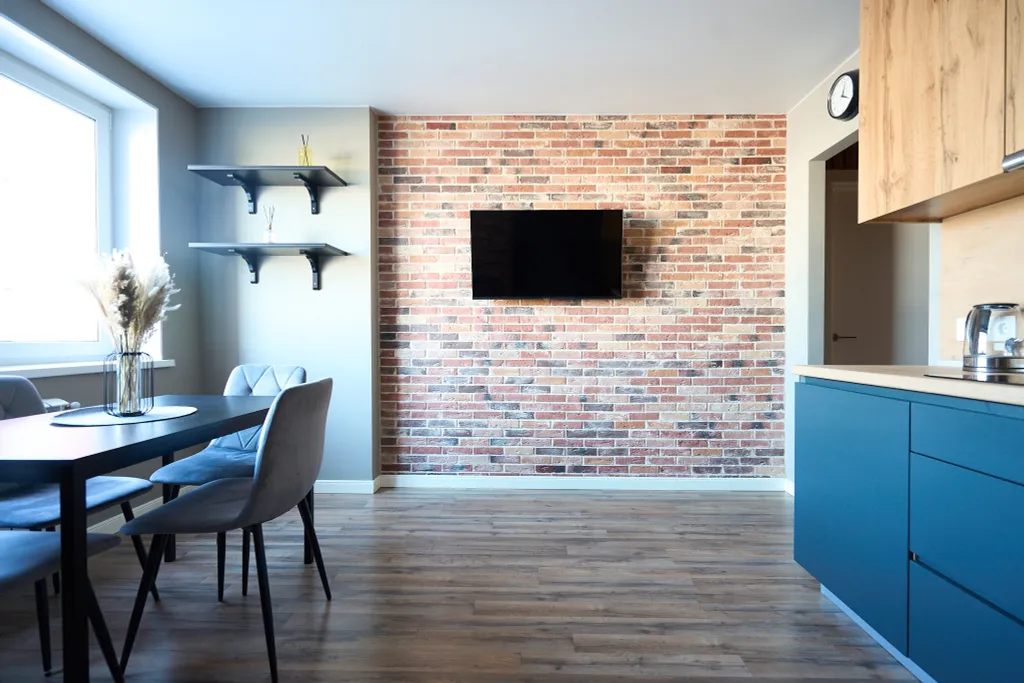 Квартира с дизайнерский ремонтом в новом доме, есть парковка