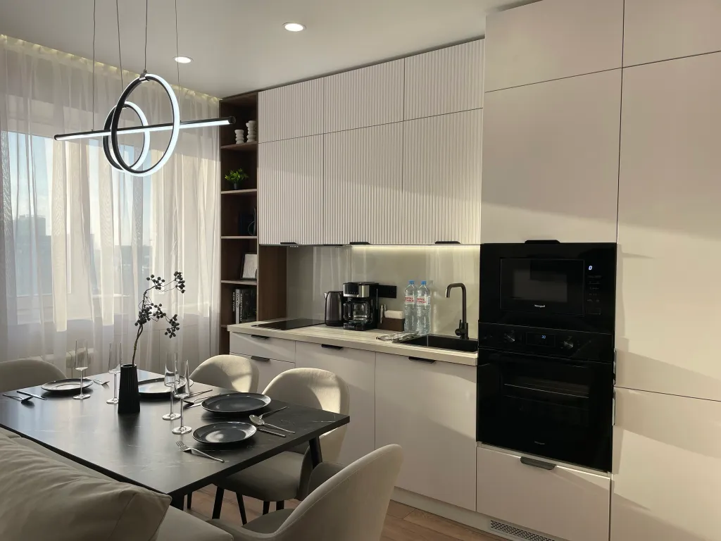 Апартаменты с видом на Оперный и новым ремонтом