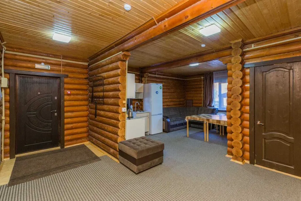 4-комнатная Квартира