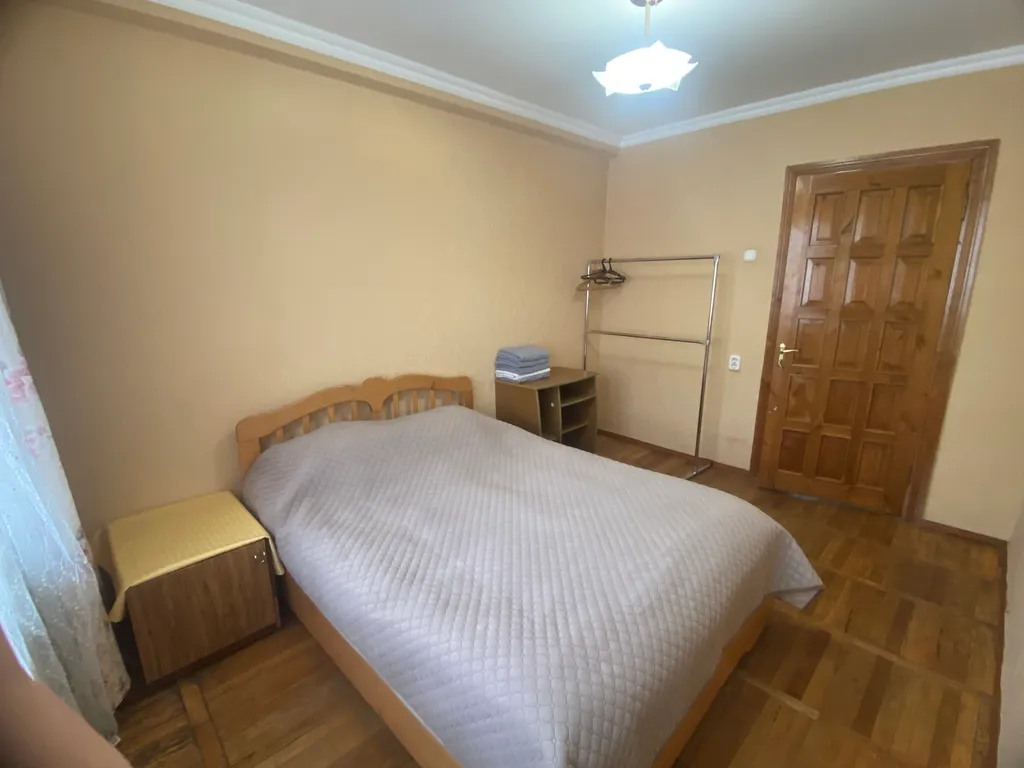 Трехкомнатная уютная квартира в Домбае