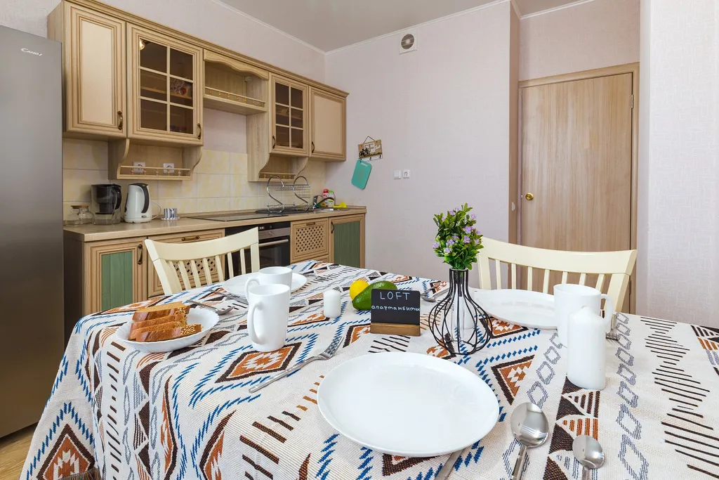 Однокомнатная квартира на Республике, 67