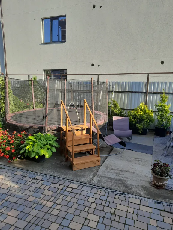 Двухкомнатная студия с мини кухней