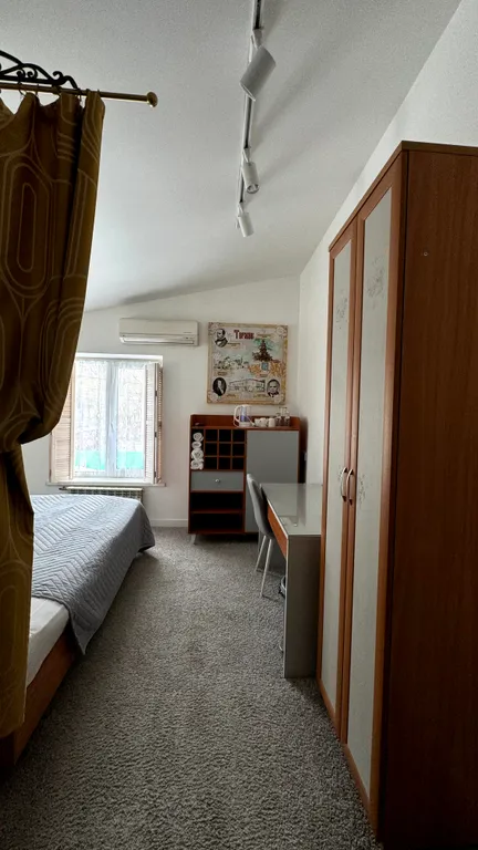 Дабл с тихим городским видом