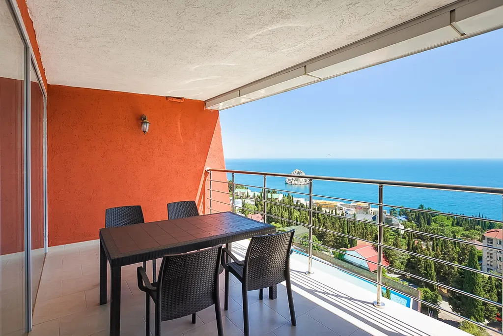 3-комнатная квартира №180А с видом на море Фамилия Делюкс