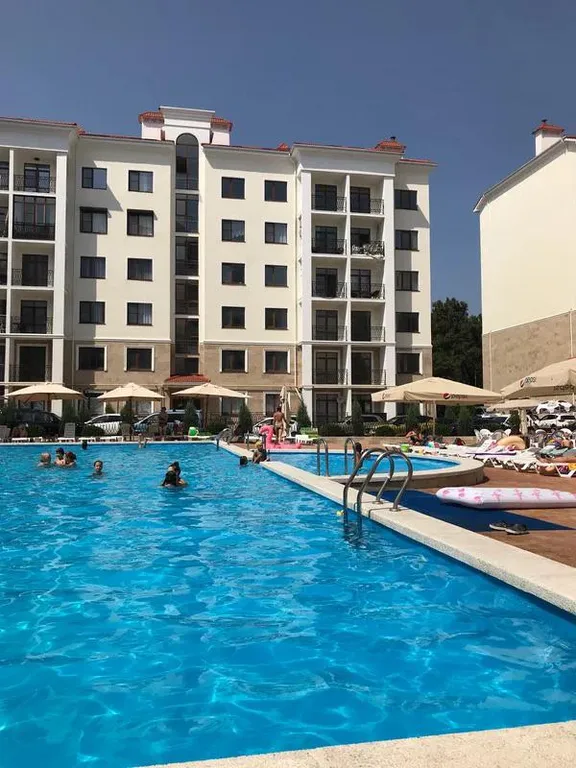 Просторный апартамент в элитном ЖК у моря