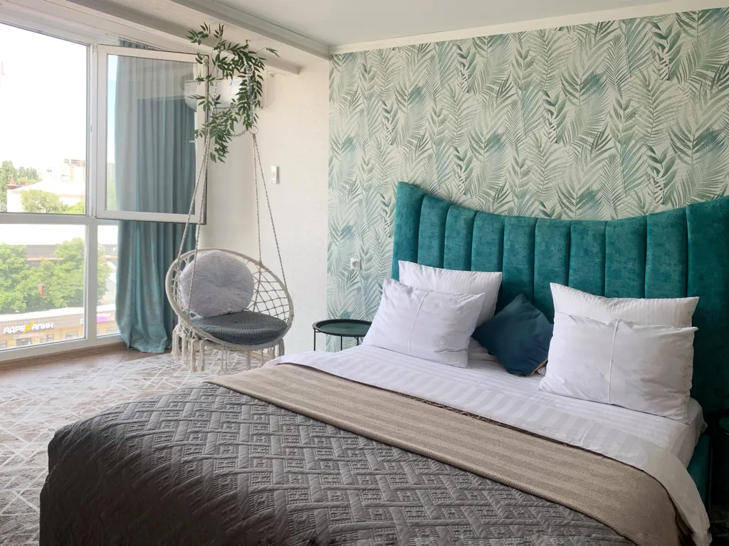 Квартира с гамаком и камином