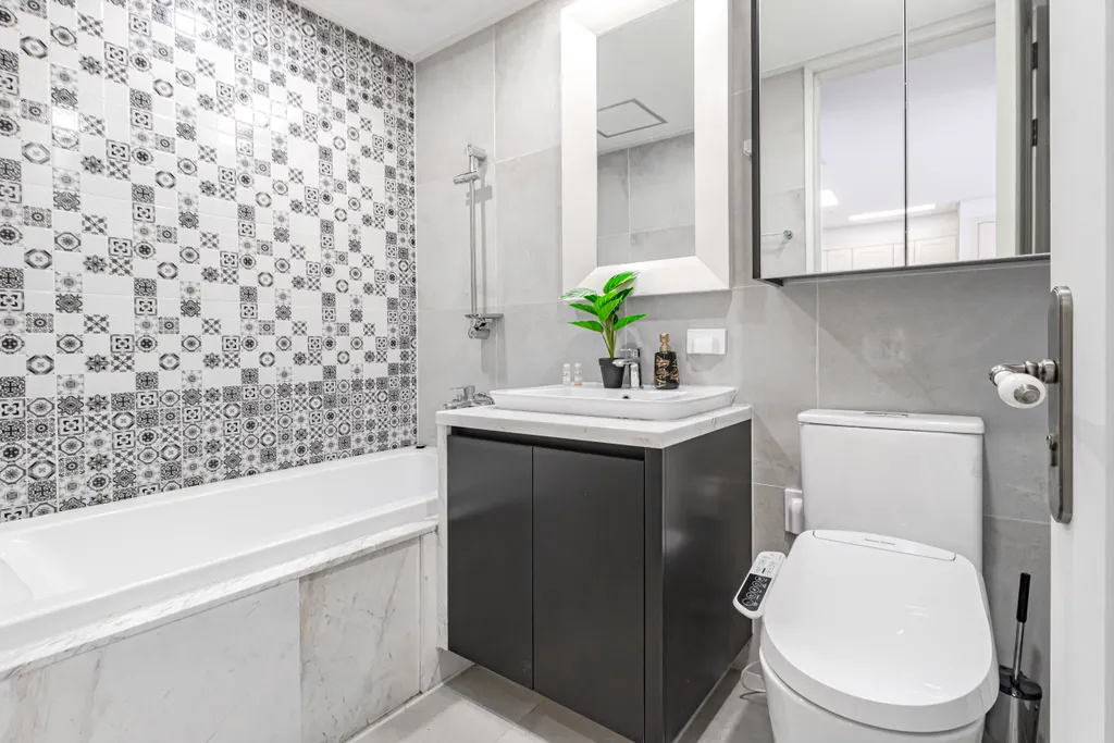 Современная евродвушка рядом с Пирамидой, Highvill Ishim