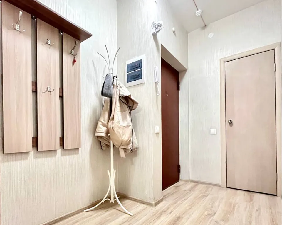 Студия Апарт Гулливер с лоджией в центре