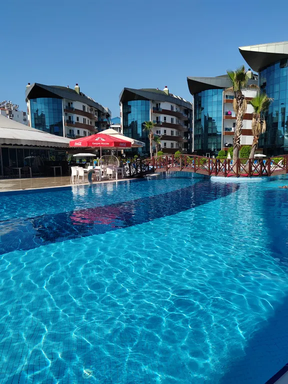 Шикарная двухкомнатная квартира со всеми удобствами