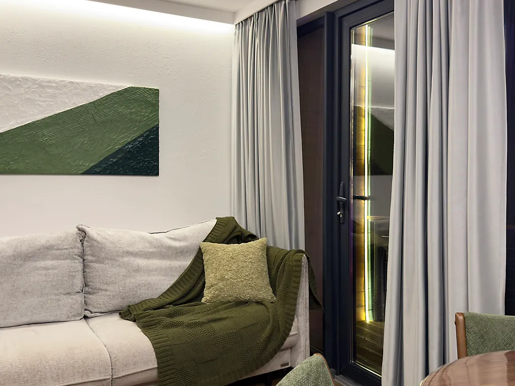 Дом DOUBLE с чаном на террасе