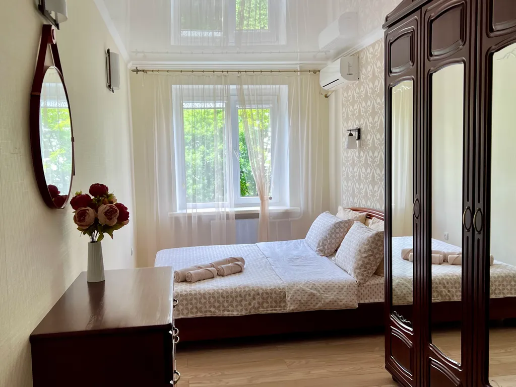 Квартира Квартира Двухкомнатная семейная в 5 минут от моря — Геленджик