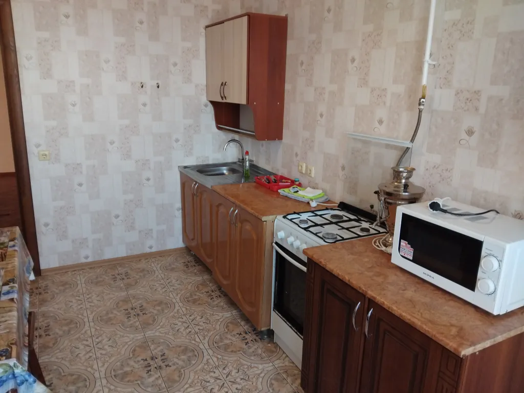 Квартира Просторная квартира в центре города с видом на море — Ейск