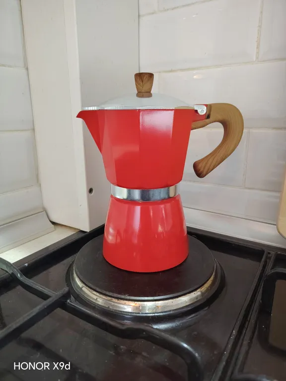 Госпитальный 37