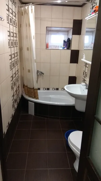 Коттедж Уютный двухэтажный коттедж с двориком — Евпатория